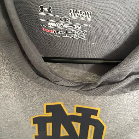 Under Armour Notre Dame long sleeve t-shirt hoodie - Picture 2 of 2